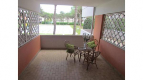 Nice Apartment-pool-tennis courts